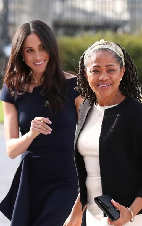 梅根·马克尔|多莉娅拉格兰,梅根马克尔播客上的意外嘉宾!