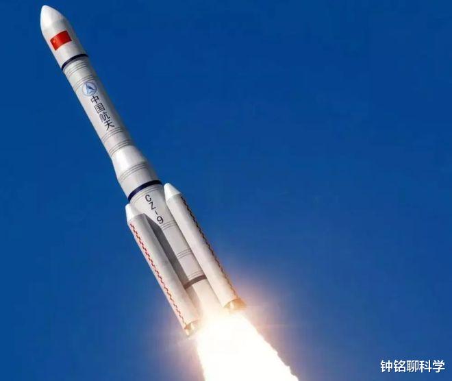 中国航天进步咋这么快?我国有望10年内载人登月,建立月球科研站