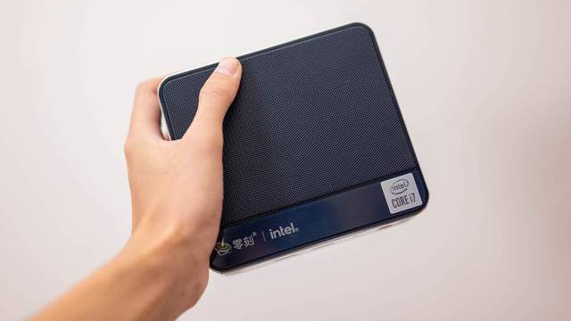 显示器|巴掌大的主机？居然还是i7处理器！零刻SEi 10体验到底如何