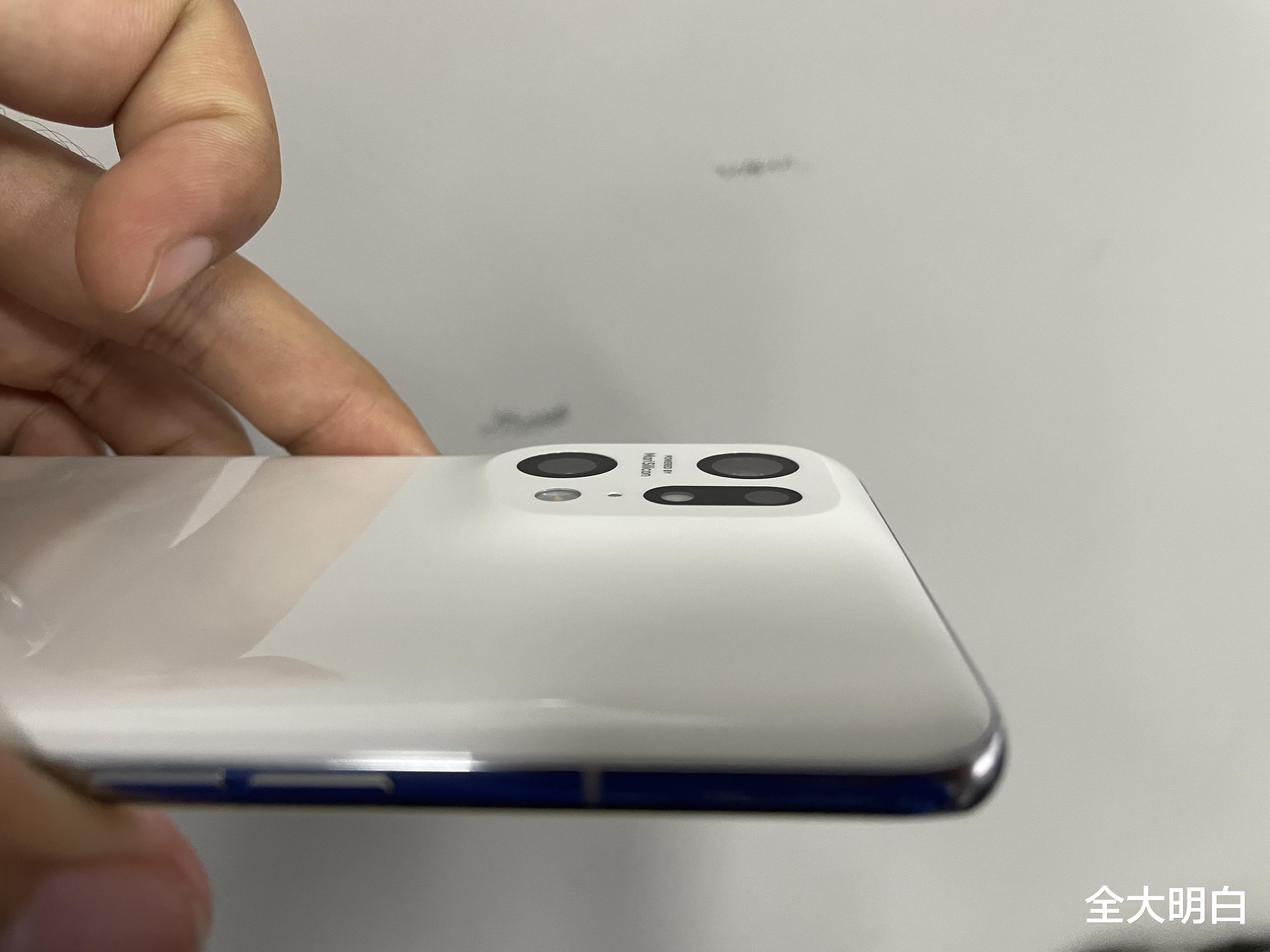 find x|不得不说，手机质感这个东西，还是要对比出来才知道