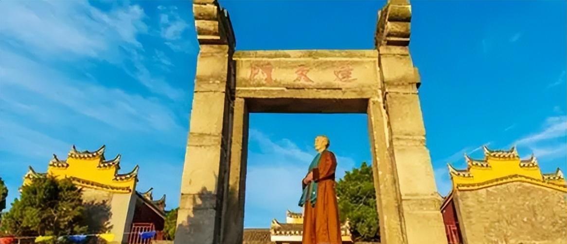 2008年,河南天才少女放弃学业出家为尼,14年后,她又后悔了吗?