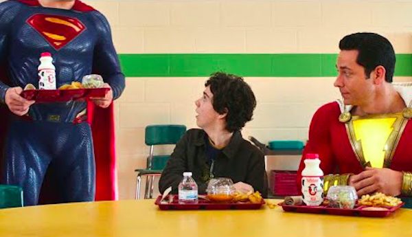 亨利·卡维尔|亨利·卡维尔过去几年无法回归「超人」的原因