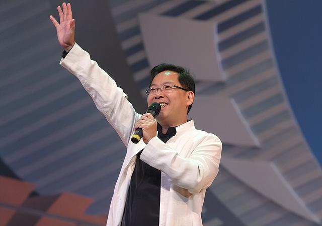 张明敏|倾家荡产为国捐款,却遭香港乐坛封杀多年,张明敏和滚烫的中国心