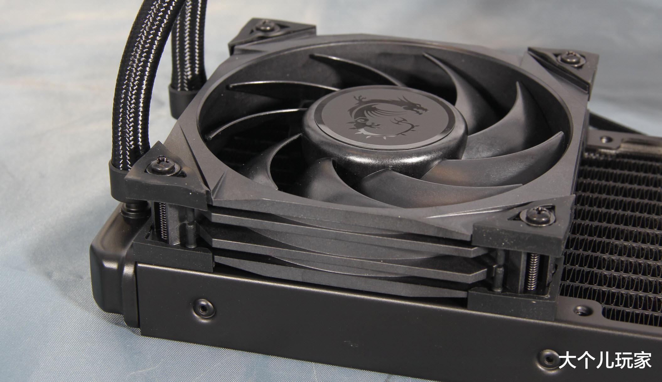 笔记本电脑|轻松冲上“热”搜！40℃已进不了全国高温排行榜了！360水冷必选