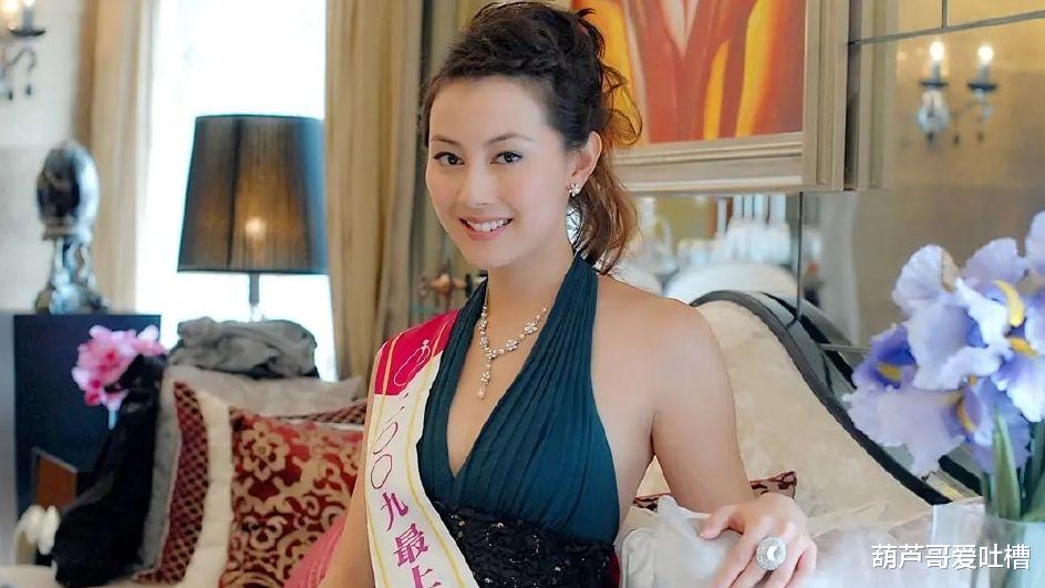 刘亦菲|三级片女星网络控诉:富商父子混蛋人渣