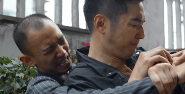 猎罪图鉴|《猎罪图鉴》：单元剧情节紧凑，人物矛盾突出，避不开的槽点！