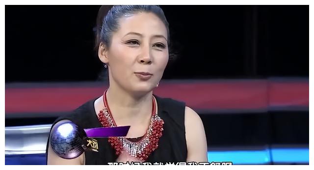 范明|范明：闪婚娶大6岁离异女富豪，视继子如己出，今继子成国家骄傲