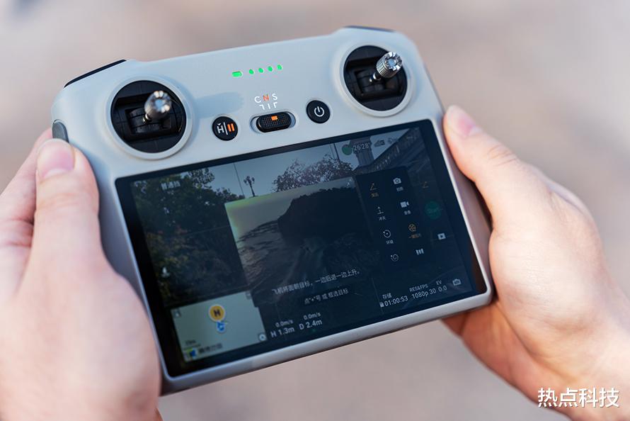 C++|大疆DJI Mini 3无人机评测：精确定位，便携高画质与性价比的结合体