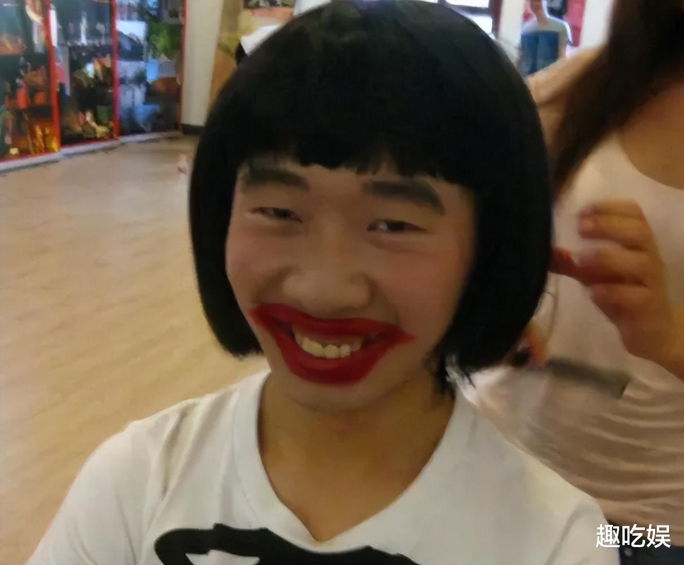 杨迪|杨迪与女友分手,16年感情终成过去,昔日承诺结婚成笑话