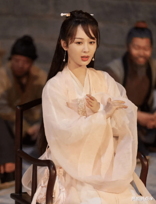 对决|有人越长越丑,有人成年后逆袭,同样是童星差别怎么这么大?