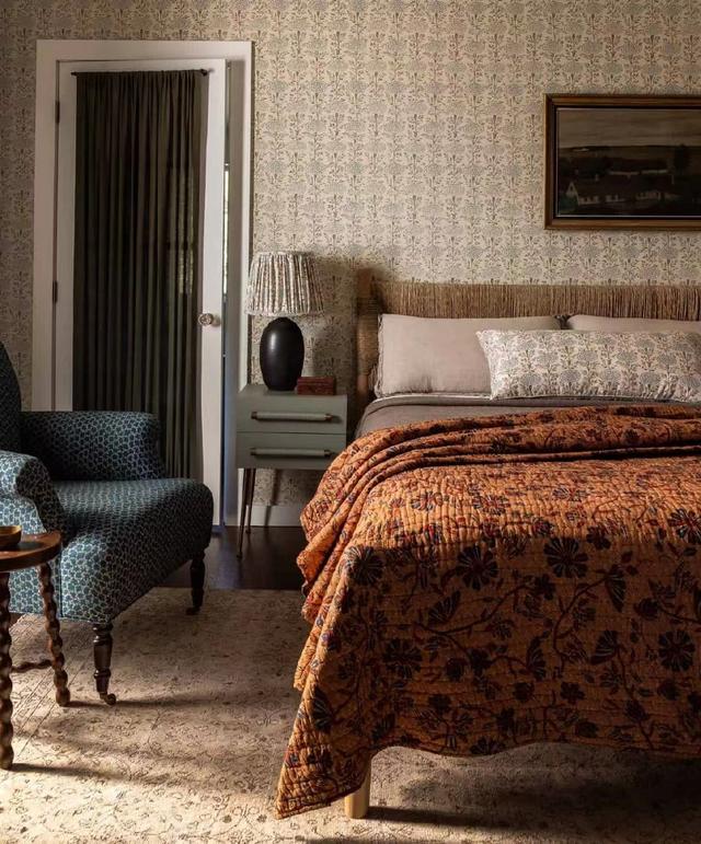 走进美国夫妻的百年老宅,复古装饰饱含沉静自然之美,太治愈了