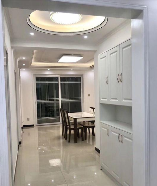 花10万装修的新房,就欠沙发跟电视机了,省钱装修效果一点也不差