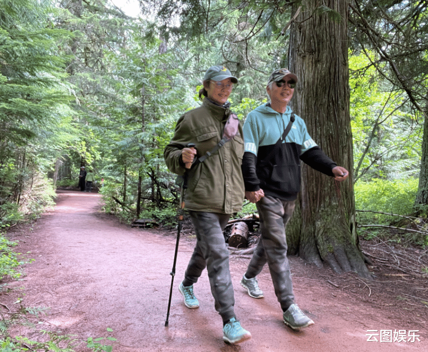姜黎黎|姜黎黎夫妇定居国外，开房车到处游山玩水，住独栋别墅生活惬意