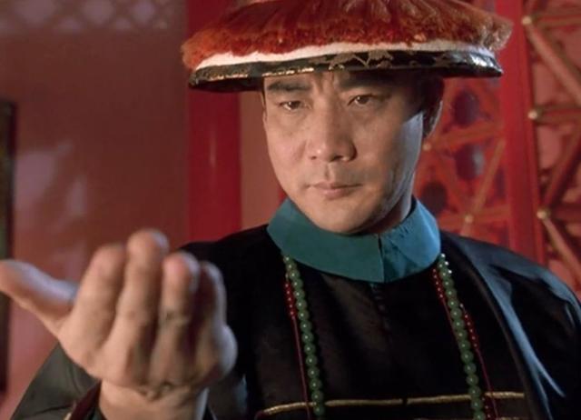 徐少强|徐少强，骗雪梨未婚生子，娶小30岁娇妻，71岁还在为11岁幼子打拼