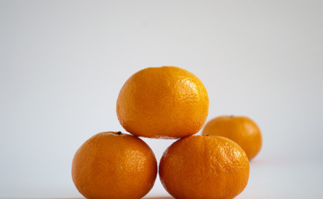 水果|入冬后,4种水果建议家长给孩子常吃,补充维生素,提高免疫力