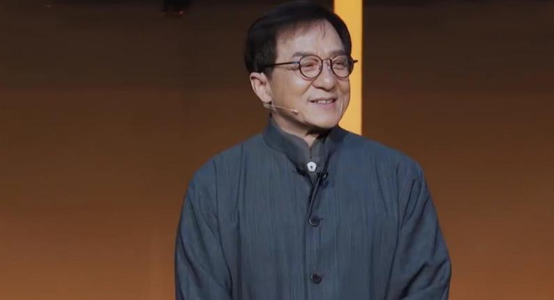 2022娱乐圈最后一场“骂战”，由这群港星开启