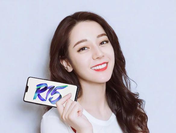 明星 明星常用好物：黄晓明的发套，鞠婧祎的肩垫，还有薛之谦的鞋垫