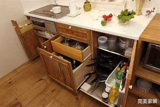 厨房不一定大的就好,看看日本3㎡的小厨房,干净整洁没有油污!