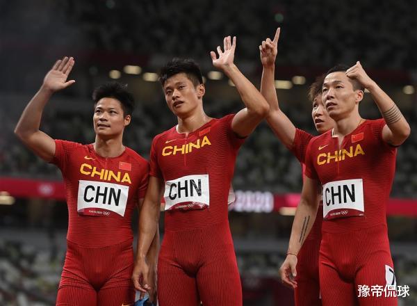 苏炳添|凌晨1点！恭喜苏炳添喜提奥运首枚奖牌，中国田径队创造历史！