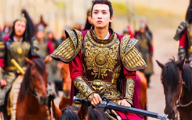 9岁皇子为看婴儿长啥样,竟活剖孕妇,母亲被废后直接干掉老爹