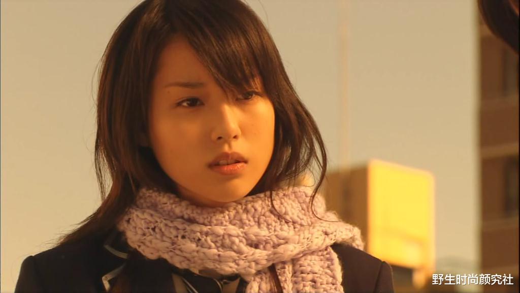 校花|就算笑起来露牙龈，户田惠莉香也能“稳坐”第一校花的交椅