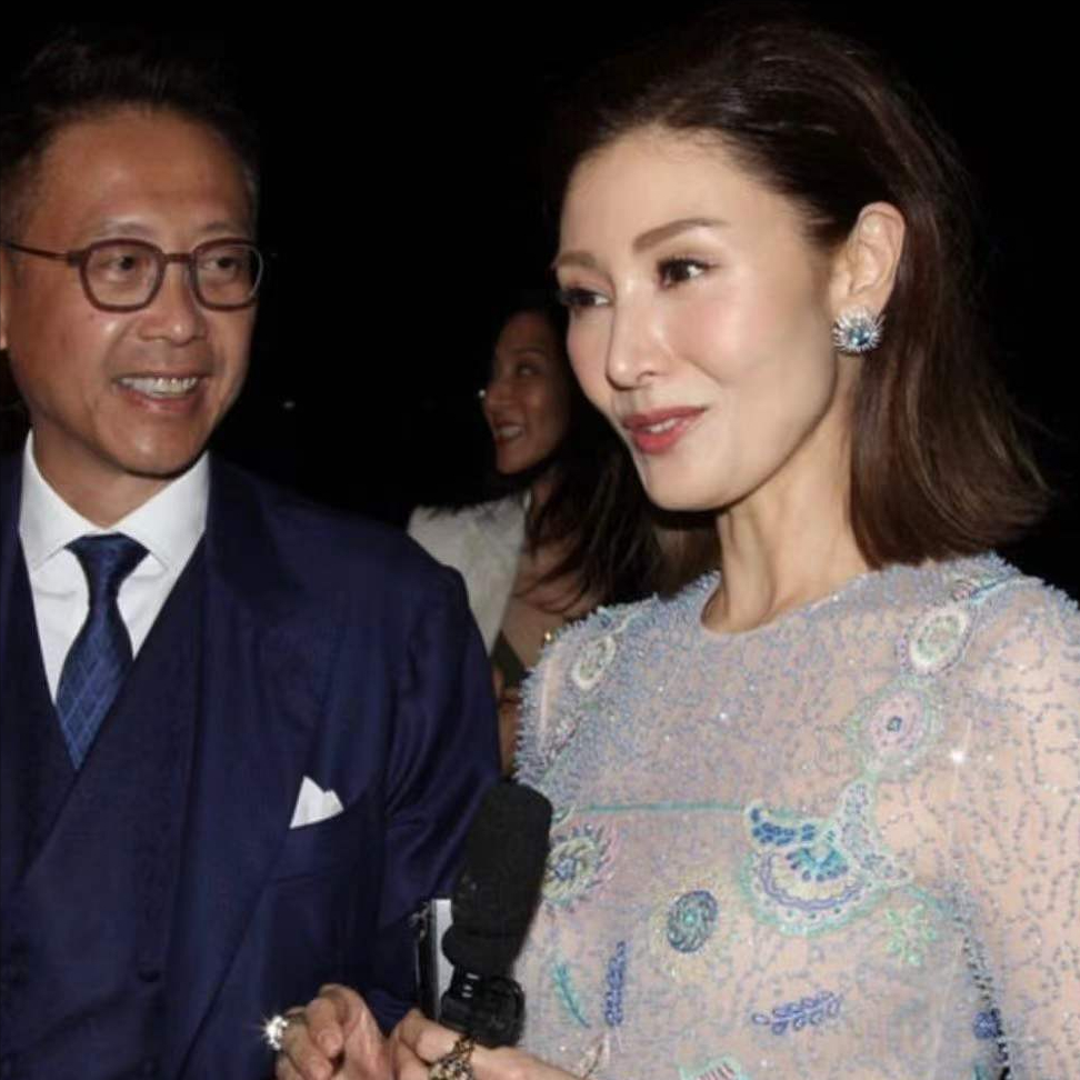 李嘉欣|李嘉欣患重病后露面，消瘦不少但精神奕奕，生命力顽强令好友惊叹