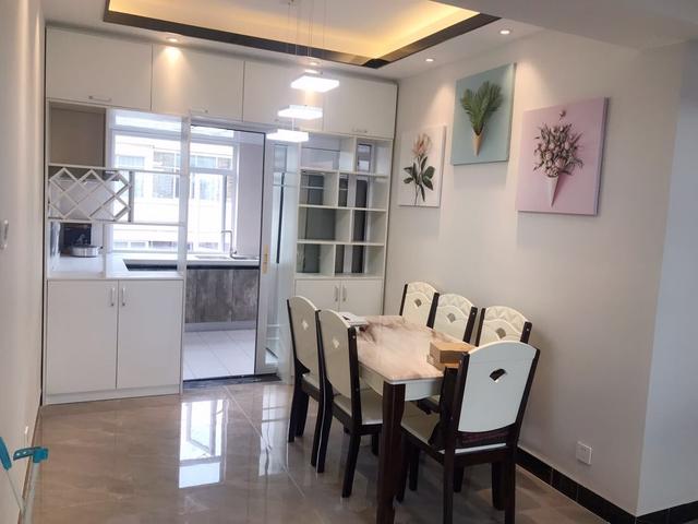 晒晒装修毕业入住后的新房,简约的硬装+软装不仅省钱,还实用