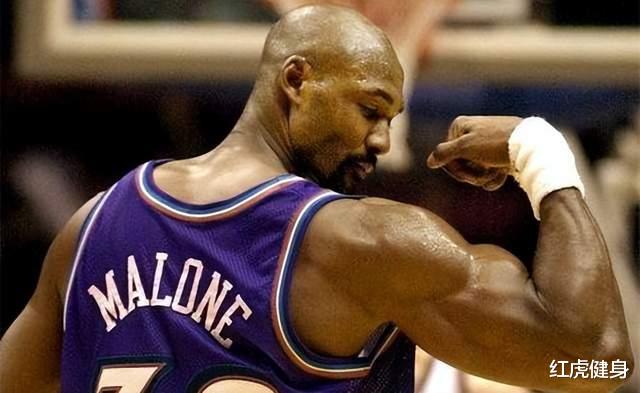 本·华莱士|谁是NBA的“卧推王”呢？结果可能令人意想不到