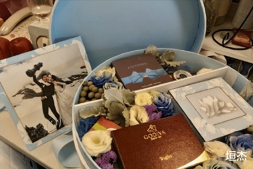 刘诗诗|“英年早婚”刘诗诗:大婚获吴奇隆10亿彩礼,为何躲刘亦菲12年?