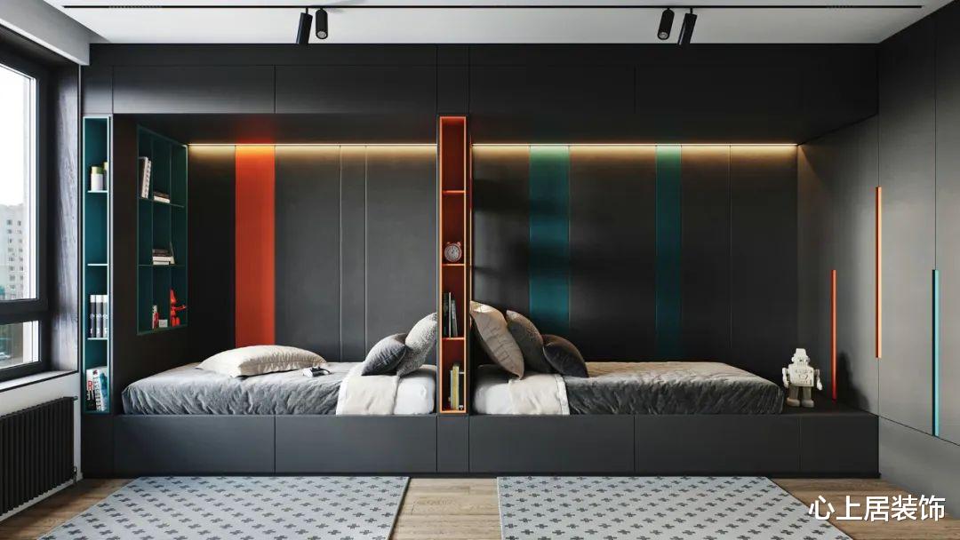 134㎡极简丨墨绿色工业风中的脉脉生机