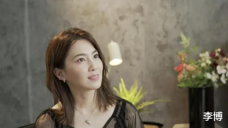 |“最美性学博士”许蓝方工作照曝光,粉丝:“福利”