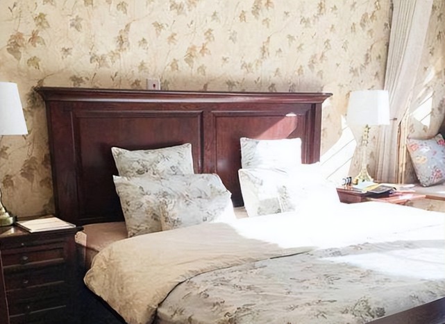 老婆装修把洗衣机放在了餐厅,真的很实用,但朋友却说很奇葩