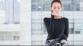 肝脏|血管光滑不堵塞的人，身体一般有这4个表现，少碰3物通血管易长寿