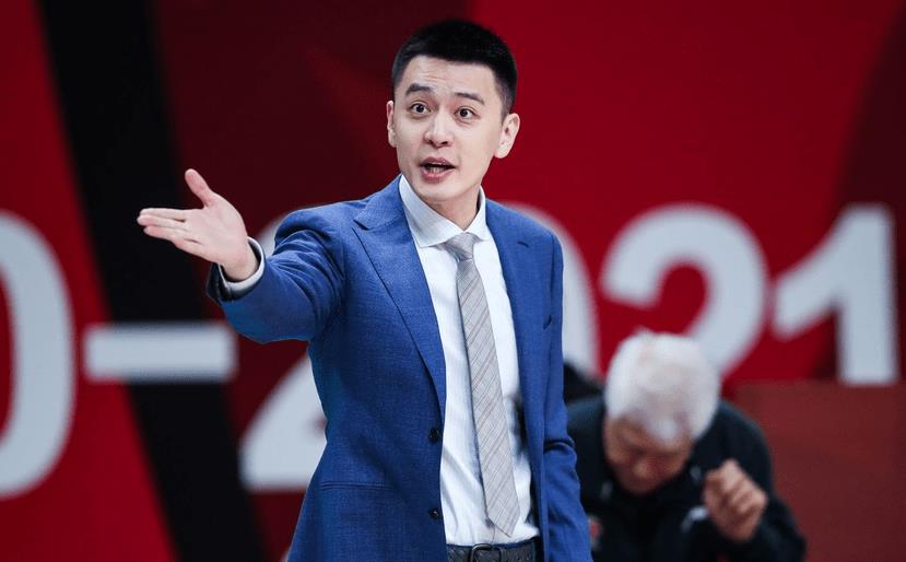 广东男篮|三消息：广东确定杜锋替身 首钢离队首人出炉 辽宁核心奖金不及一人