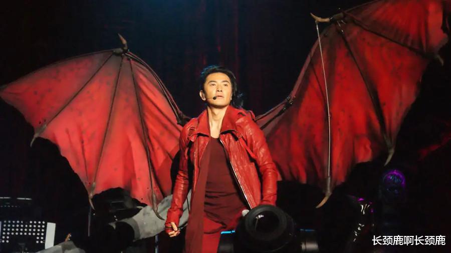 蒙嘉慧|郑伊健和蒙嘉慧结婚多年不要娃，如今又被爆夫妻分居两地