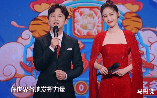 王源|卫视春晚：杨颖唐嫣主持惊艳，马丽回忆感人，宋小宝配王鸥笑岔气