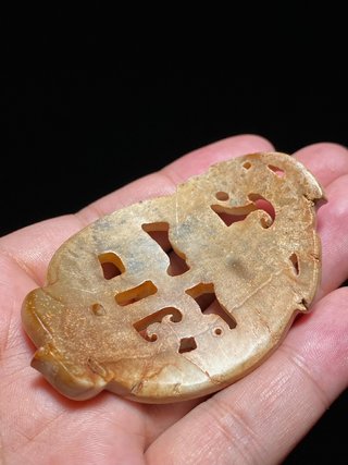 |战国 和田玉 鸡骨白 螭龙纹 玉珮 挂件