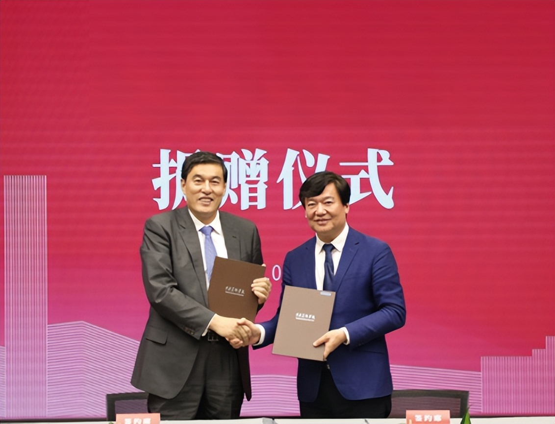 毛阿敏|毛阿敏：含泪送别丈夫，余生我只想做个好妈妈