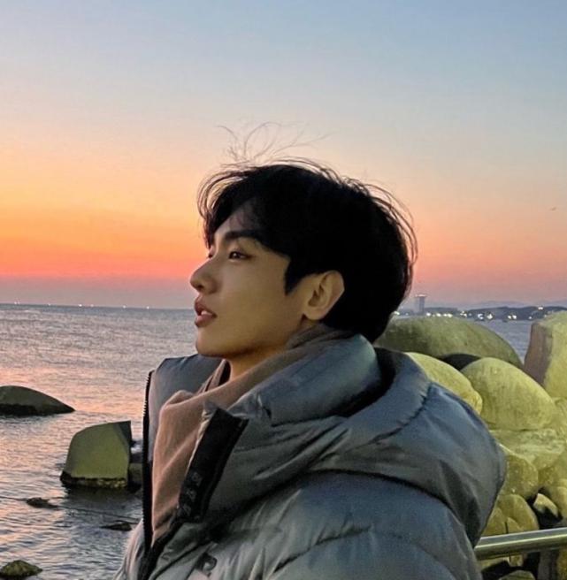 李智汉|24岁李智汉梨泰院事故中离世，所属公司声明，悲痛哀悼：无法相信