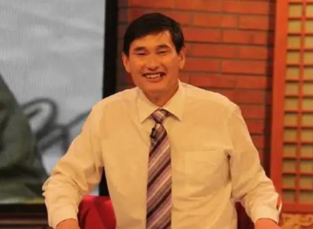 朱之文|大衣哥资产告急，新儿媳豪门梦碎欲打胎跑路，网友：打水漂了