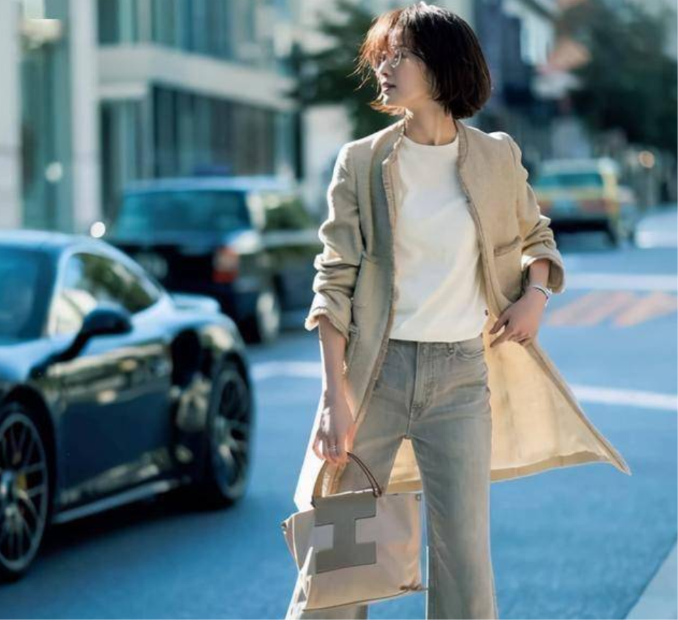 穿衣搭配|女人的穿衣风格:“时尚不落幕,经典永相随”