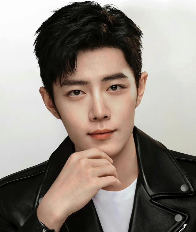 肖战|肖战:打破习惯选择的密码,高端走向大众的桥梁,品质生活的名片