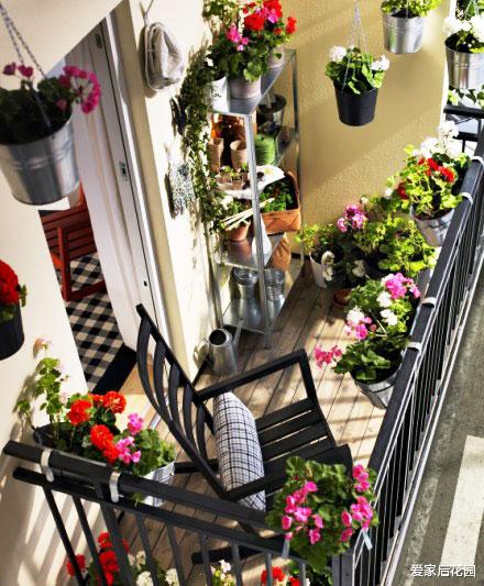 大家别再往阳台上挂衣服了！学学别人家的阳台设计，难道不香吗？