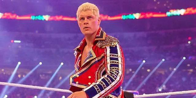 wwe|科迪地位同罗曼持平，成为正派天花板！罗曼无缘爆裂震撼大赛！