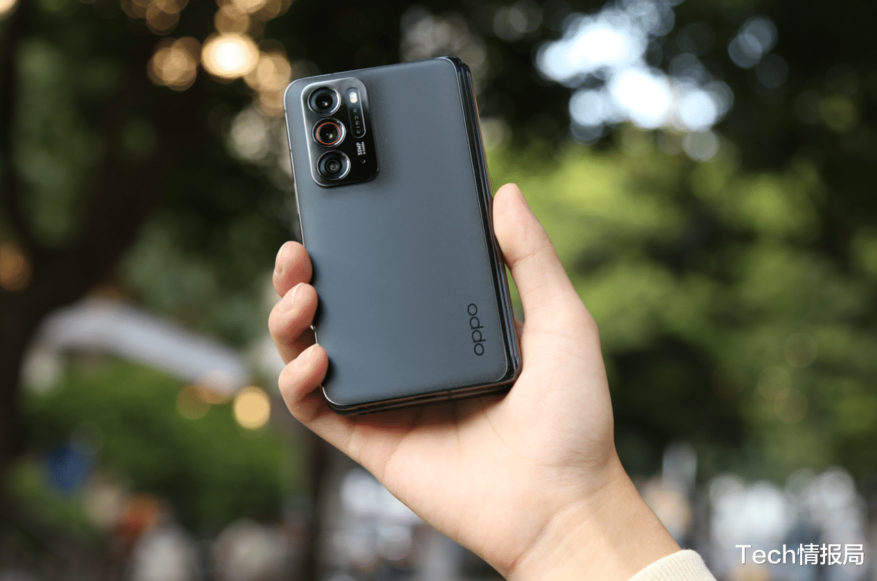 折叠屏|OPPO反超华为夺第一，Find N成当下最火折叠屏，销量力压一众竞品！