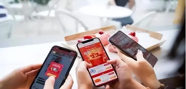 拼多多|同样的产品，为何拼多多比淘宝便宜，内行人道出其中的“猫腻”