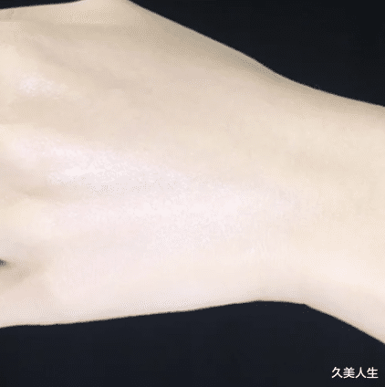 小红书 贵价丛中过钱包抖三抖？才发现原来平价也可以出奇迹！