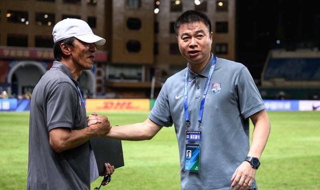 人情?于根伟最新表态引爆争议,球迷吐槽:大头的面子还是有用啊