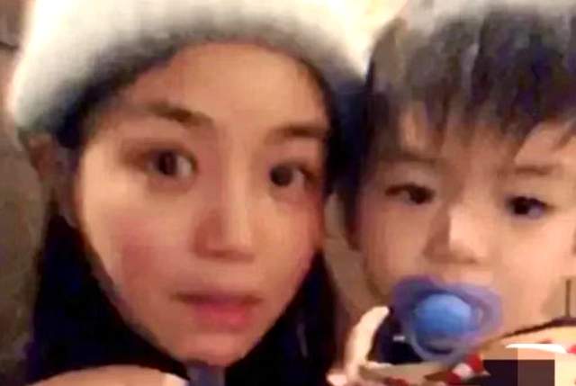 陈妍希|陈妍希新戏杀青胖了一圈,腹部明显隆起,怀二胎还是单纯发福?