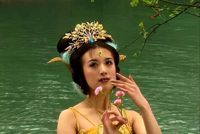 金枝玉叶|“歪瓜裂枣”别硬演公主,这9位女星告诉你,什么才叫金枝玉叶